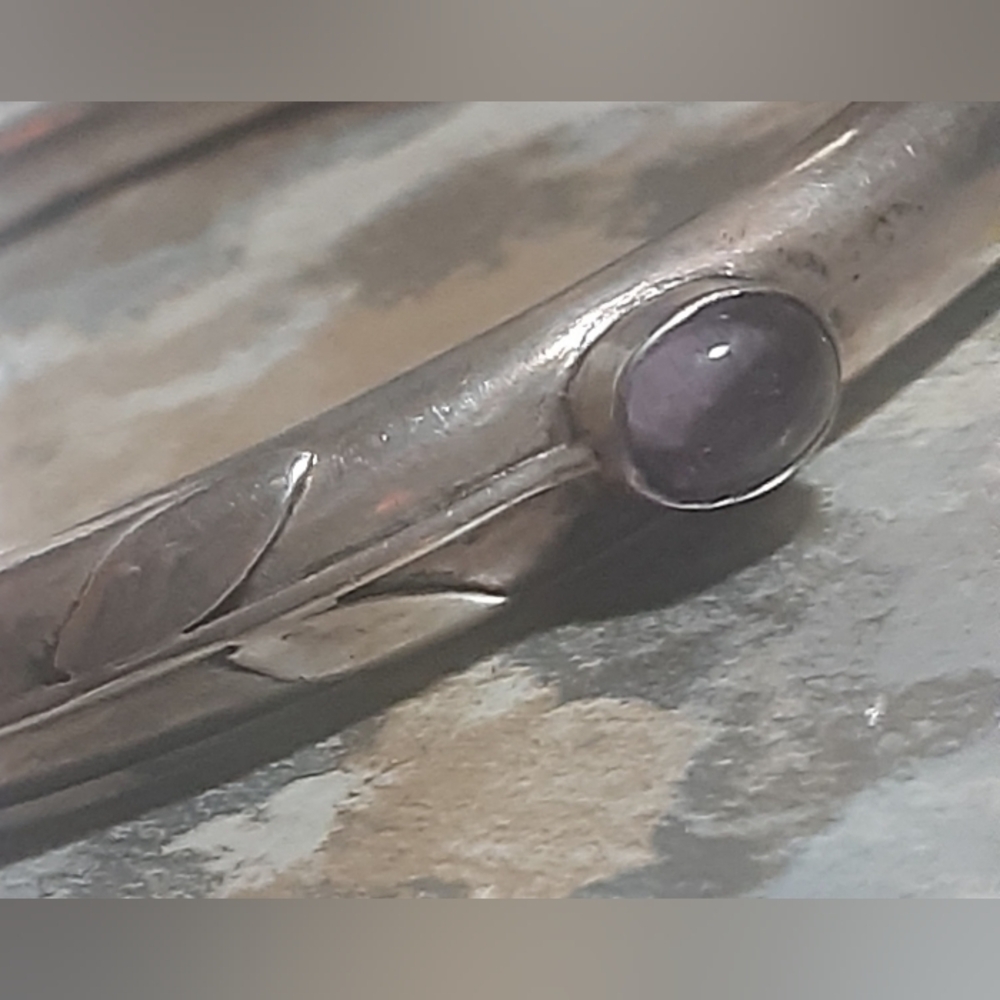 Handmade Vintage STERLING AMETHYST FLOWER on VINE BANGLE